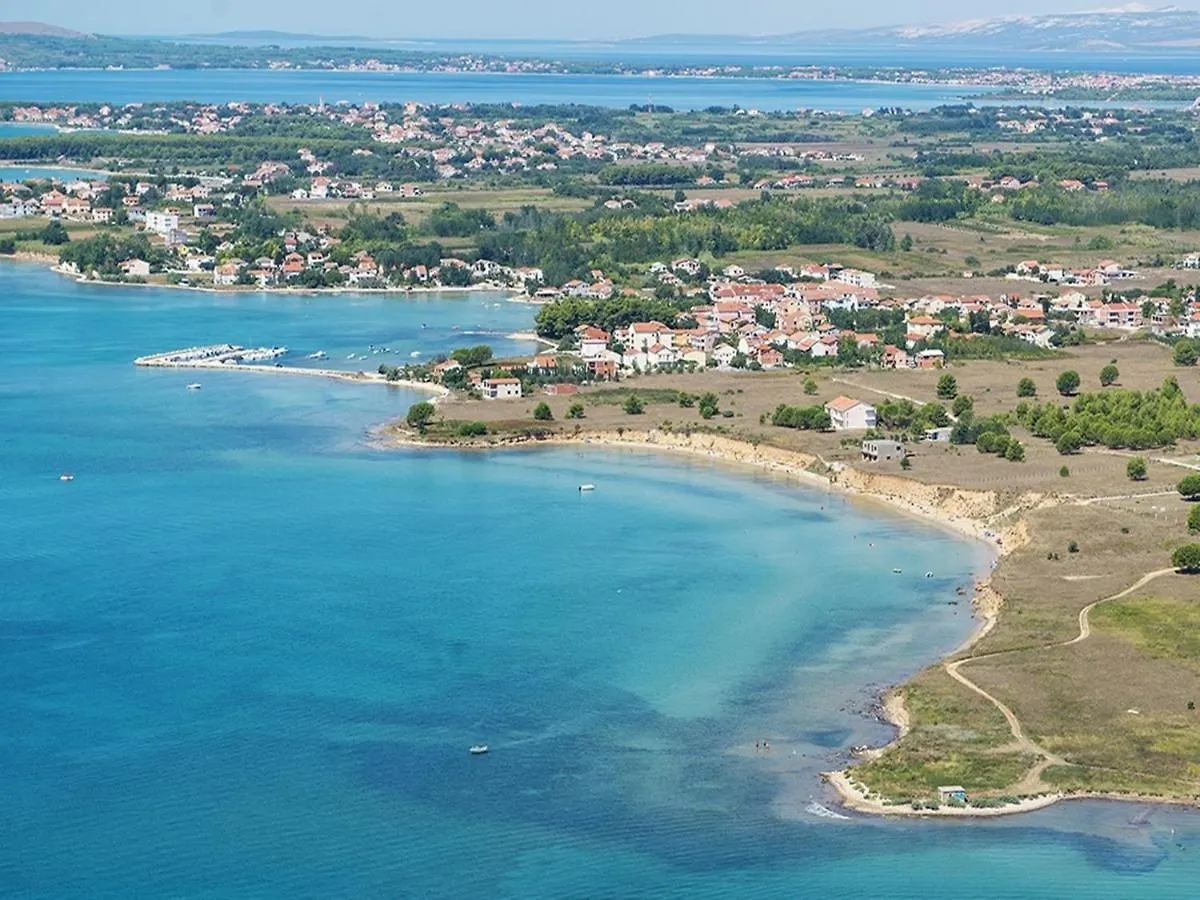 Elegant Holiday Home In Privlakaw With Garden Privlaka  Privlaka (Zadar)